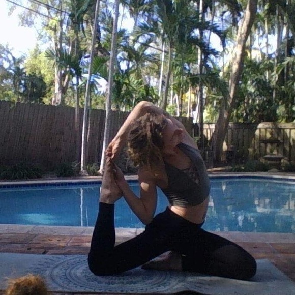 Meet the posher! ON VACATION - Picture 2 of 5